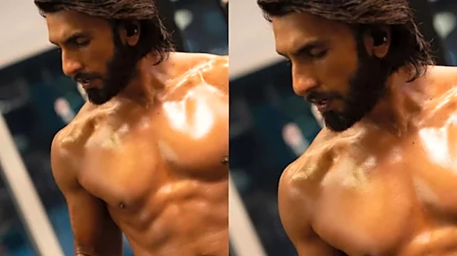 41 And Flexing: Ranveer Singh's Shirtless Pic Is Breaking The Internet