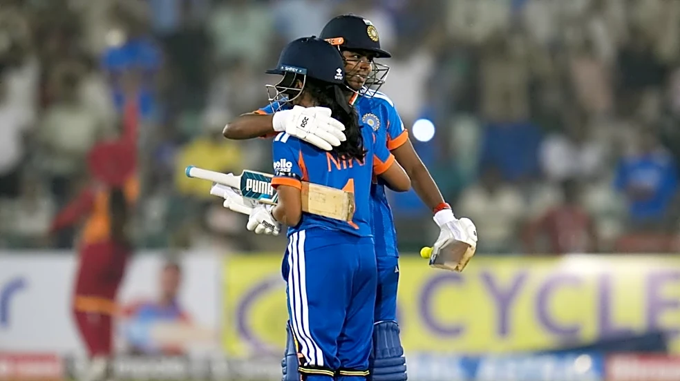 India Mark Smriti Mandhana's Captaincy Debut With Nervy 4-Wicket Win Over Zimbabwe