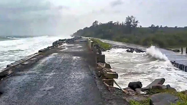 Cyclone Arnab Landfall Continues Along Andhra Coast, Storm's Centre Very Close To Shore