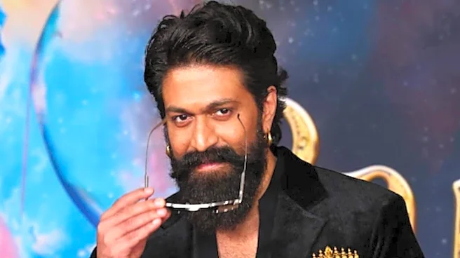 'Ellarigu Namaskara': Yash Embraces His Kannada Roots At Ramayana's LA Premiere, Video Goes Viral