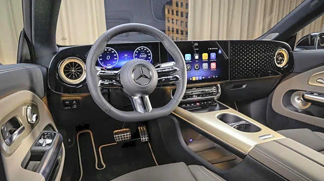 Mercedes-Benz previews 2nd-generation GLB with triple-screen layout