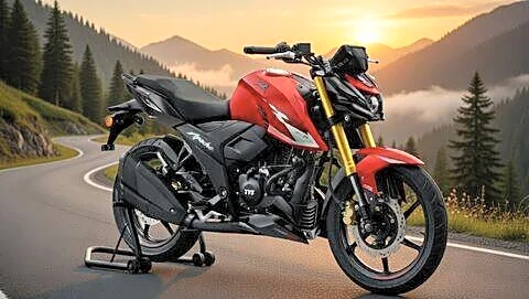 TVS launches 2026 Apache RTR 160 4V with projector headlamp