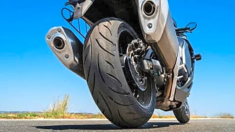 MRF launches Steel Brace SP-01 tires for Indian superbikes