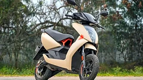 India's electric 2-wheelers reach nearly 10% share in March 2026
