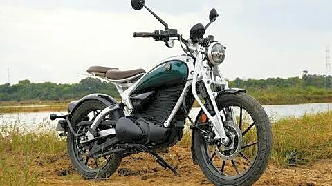 Royal Enfield reveals Flying Flea C6, its 1st electric bike