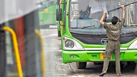 Tata Motors to make hydrogen fuel-cell busses at Lucknow plant