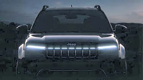 Jeep Avenger facelift adds illuminated 7-slot grille, debuts late 2026