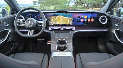 Mercedes-Benz reintroduces physical buttons and keeps 39.1-inch Hyperscreen in EVs