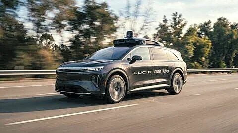 Uber, Hertz to launch luxury robotaxis San Francisco Bay Area