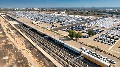 Maruti Suzuki ships 3 million cars by rail across India