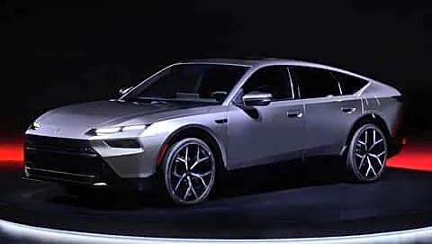 Honda drops EV projects, unveils hybrid prototypes for US 2028