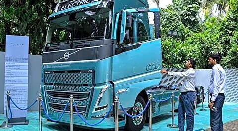 C40, Climate Pledge find electric trucks nearing parity in India
