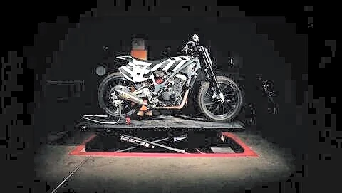 Royal Enfield enters FIM Flat Track with Sherpa FT Mk2
