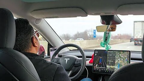 Tesla Uber driver filmed sleeping during 20-minute highway FSD trip