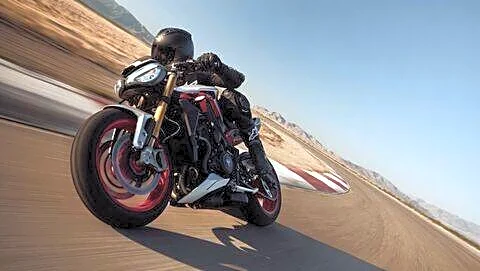 Triumph debuts Street Triple 765 RX in India priced ₹13.91L