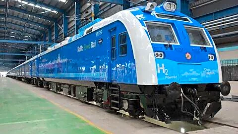 India rolls out 1st indigenous hydrogen fuel cell trainset
