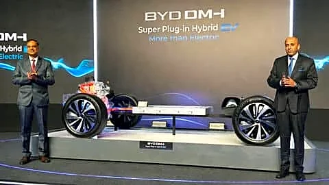 BYD to bring Seal U hybrid to India by 2026