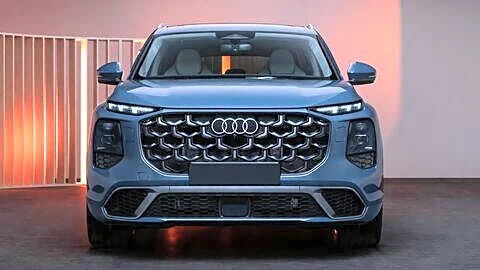 Audi Q7 late 2026 gains Matrix LEDs and custom taillights