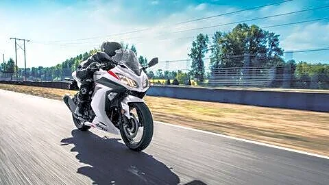 Kawasaki's Ninja 300 returns to US with CARB-confirmed 2026 model