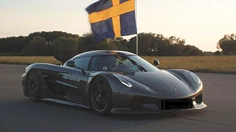 Koenigsegg Jesko Absolut sets production quarter-mile record in Sweden