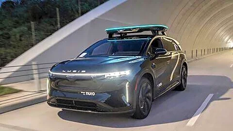 Uber to launch premium robotaxi service in Houston by mid-2027