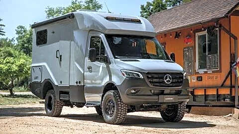 Rossmonster debuts Loft B+ motorhome at Overland Expo Pacific Northwest