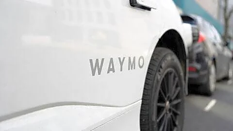 NHTSA tells autonomous vehicle firms to fix emergency response obstructions