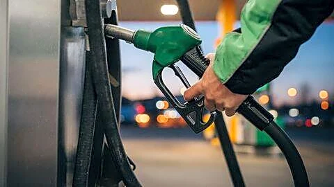 Indian government: E20 pricier than petrol amid $70 crude