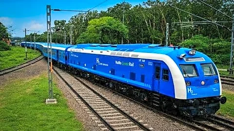 India kicks off 1st hydrogen fuel cell train pilot