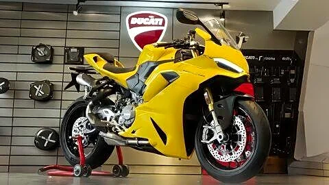 Ducati India unveils yellow Panigale V2 S, deliveries already started