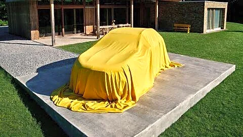 Mercedes-Benz unveils GLA crossover July 29 at 1:30pm ET