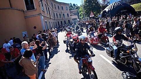 Moto Guzzi celebrates 105 years with Mandello del Lario event