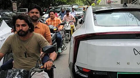 Delhi EV policy aims for 2027 3-wheelers, 2028 2-wheelers