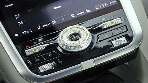 Bentley previews Torcal interior with 'Curation Engine' before September 23
