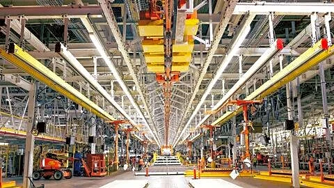 Ford advances $2 billion Louisville overhaul for 2027 Fathom debut