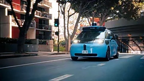 Waymo gets Ontario pilot approval, will map Toronto, test robotaxis