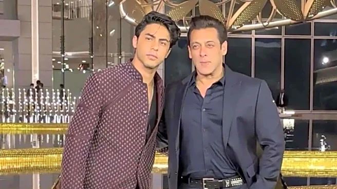Salman Khan gushes about Aryan's 'Bads of Bollywood'