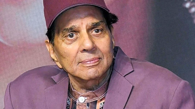 Dharmendra (89) stable in ICU after complaining of breathlessness