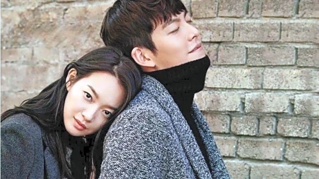 Kim Woo-bin, Shin Min-ah to marry after dating for 10yrs