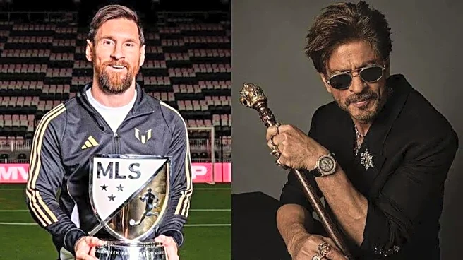 Watch: Messi meets SRK, poses with AbRam in Kolkata