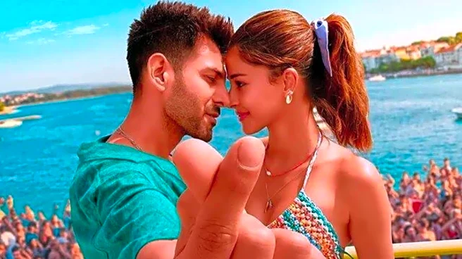 'Don't claim credit for...2 lines': 'Tu Meri...' controversy gets heated