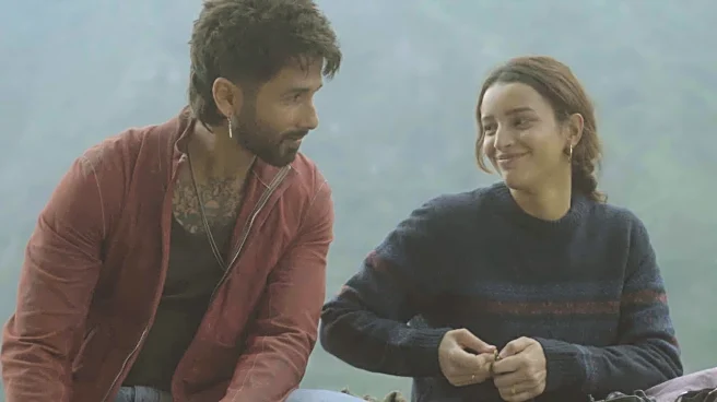 'O'Romeo': Shahid-Triptii long for each other in 'Ishq Ka Fever'