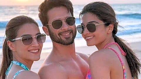 'Cocktail 2' sequel wraps Mumbai shoot with Kapoor Mandanna Sanon