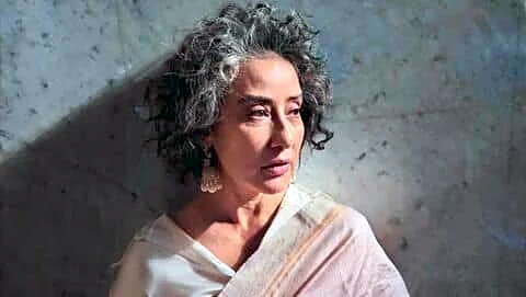 Koirala embraces natural salt and pepper hair in Bollywood