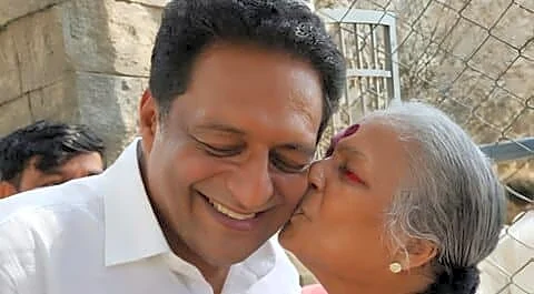 Raj's mother Suvarnalatha dies in Bengaluru aged 86, condolences follow