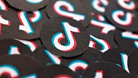 'Fruit Love Island' AI parody amasses millions of TikTok views