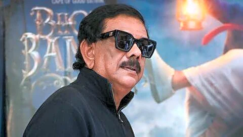 Director Priyadarshan calls Bollywood entourages 'the worst thing' on sets