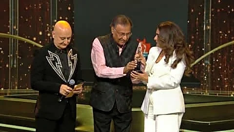 Panday wins Breakthrough New Actor (Male) for 'Saiyaara' in Mumbai