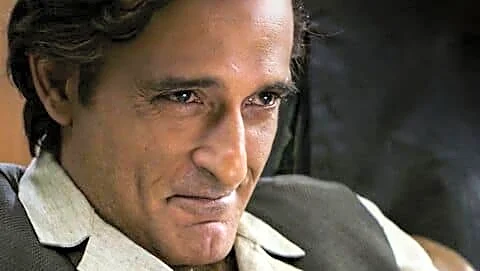 Khanna wins Best Supporting Actor for 'Dhurandhar' at Chetak Awards