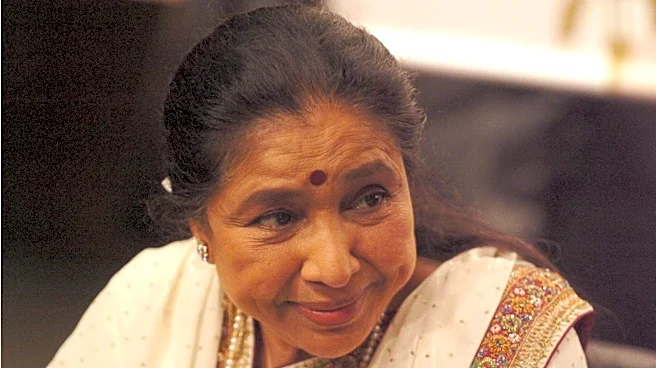 Maharashtra to set up music academy in Asha Bhosle's memory
